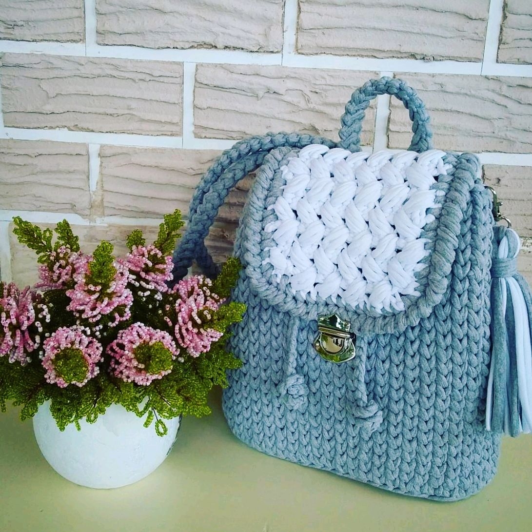 Рюкзак крючком из шнура